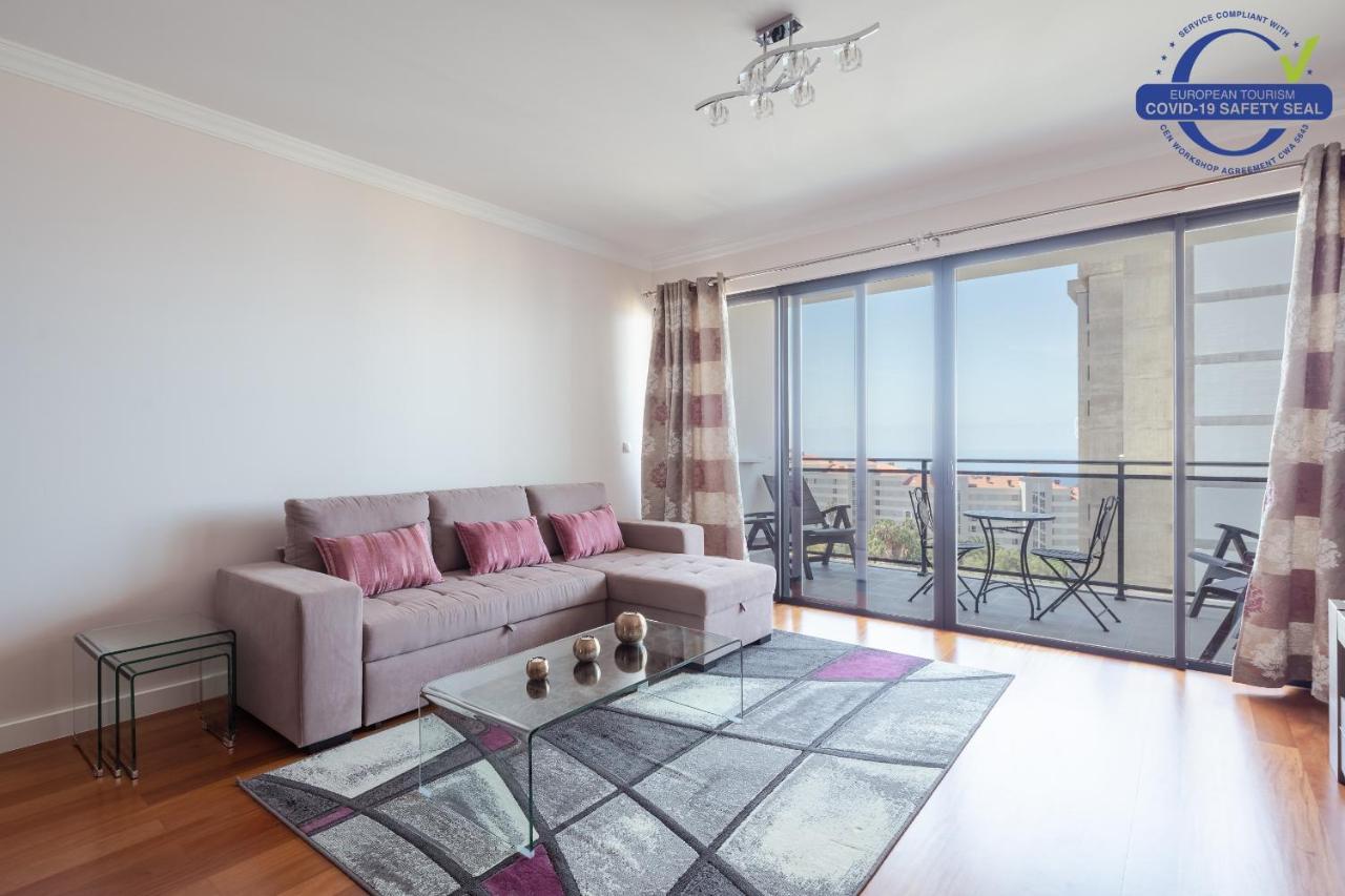 Elegant Apartment With Sea Views By Trip2Portugal Funchal  Exterior foto