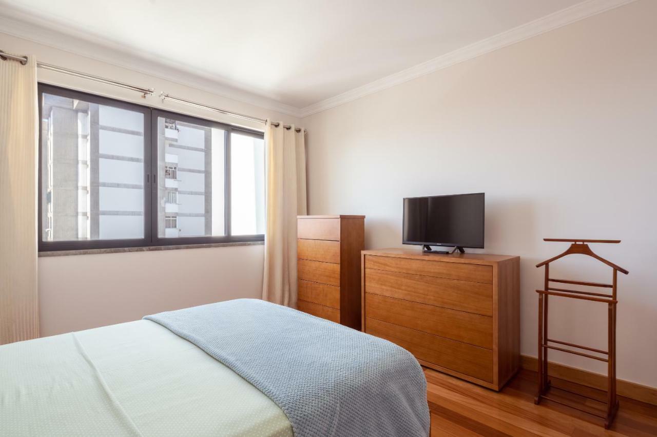 Elegant Apartment With Sea Views By Trip2Portugal Funchal  Exterior foto
