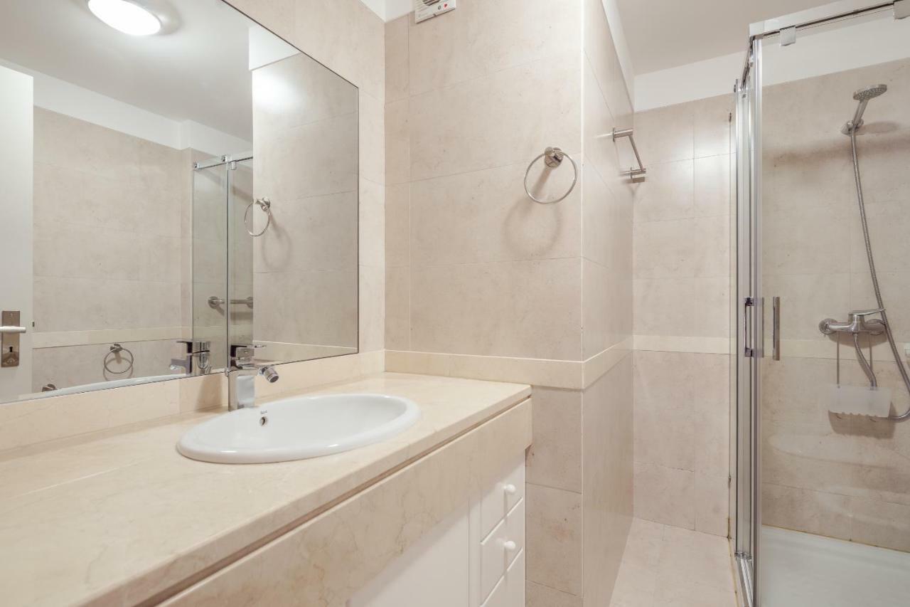 Elegant Apartment With Sea Views By Trip2Portugal Funchal  Exterior foto