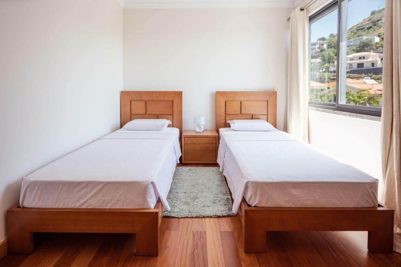 Elegant Apartment With Sea Views By Trip2Portugal Funchal  Exterior foto